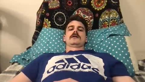Wyatt online show from May 19, 2:07 am