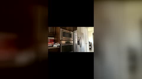 Wynter Heat online show from April 2, 8:38 pm