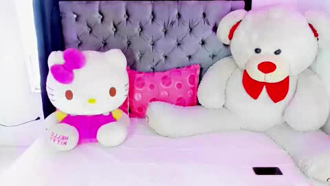 Maria Juliana online show from September 28, 1:09 pm