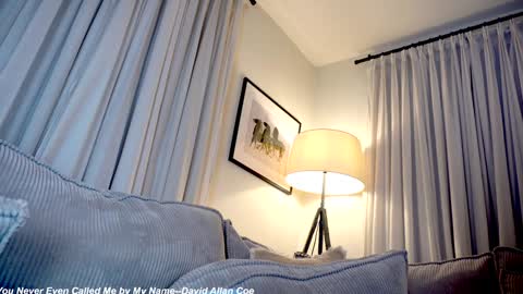 Lily online show from February 5, 9:50 pm