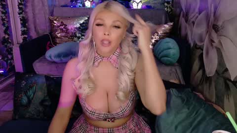 sooo hey im Sperm Mystik from Fuckistan i want you full my all holes bcs i have penis fever online show from March 9, 7:48 pm