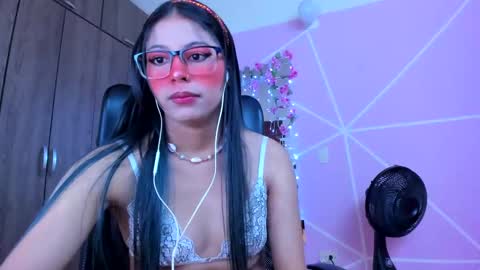 XALLYSONX online show from March 10, 11:34 am