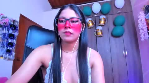 XALLYSONX online show from October 3, 12:46 pm