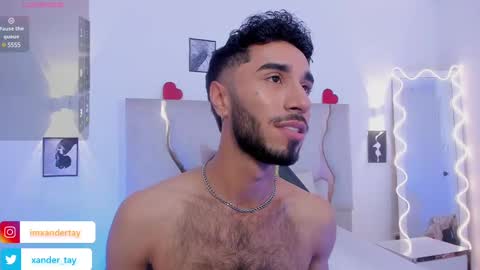 ISSANDER online show from February 26, 7:42 pm