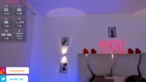 ISSANDER online show from March 3, 7:39 pm