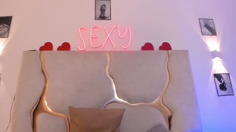 ISSANDER online show from March 2, 12:53 am