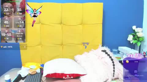 xandy_stuarth online show from December 19, 12:34 am