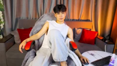 Elvin online show from January 15, 1:31 pm