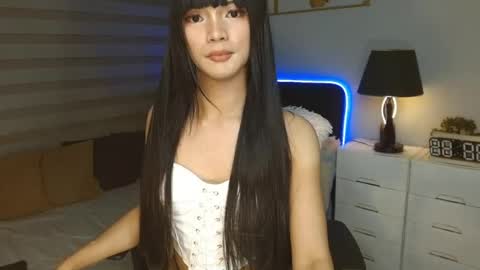 ELLA online show from June 29, 10:37 am