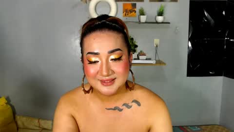 Nira   NOT INTO CHEAP GUYS  online show from July 16, 7:06 pm