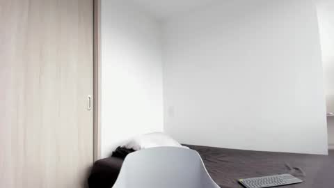 Xavier online show from February 28, 7:46 pm