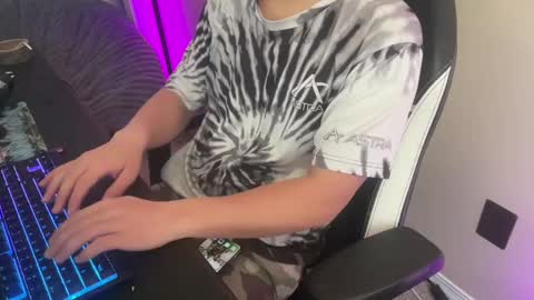 xburst online show from February 22, 5:13 pm