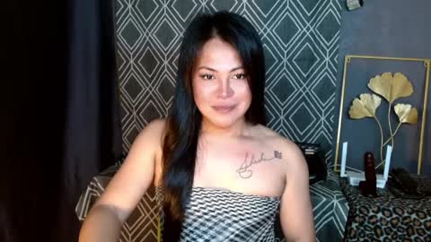 Godess  Lucy online show from April 6, 6:09 pm