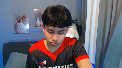 Charlie online show from March 21, 2:39 am