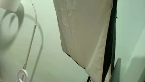 Candy Lily online show from September 25, 9:16 am