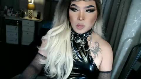 Zhavia online show from September 9, 5:46 pm