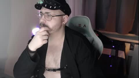 Snapshot of xfabian_love chatting on October 24, 6:52 pm F A B I A N online show from October 24, 6:52 pm