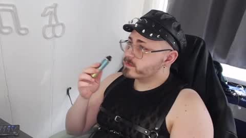 Snapshot of xfabian_love chatting on October 21, 12:32 pm F A B I A N online show from October 21, 12:32 pm