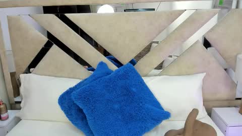 Xime  online show from January 10, 3:12 am