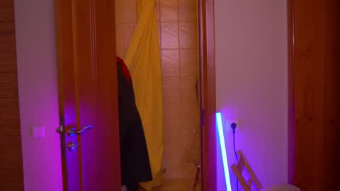 Snapshot of xlanabunny chatting on January 9, 1:56 pm xlanabunny online show from January 9, 1:56 pm