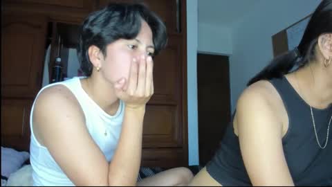 We are Lana. the one with short hair and vanessa girl with long hair online show from February 9, 10:43 pm