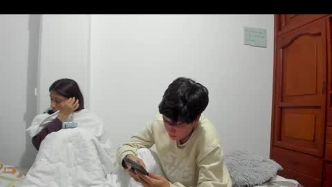 We are Lana. the one with short hair and vanessa girl with long hair online show from December 22, 12:28 am