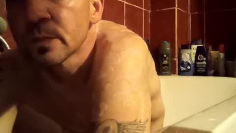 xleonardox88 online show from March 28, 3:02 pm