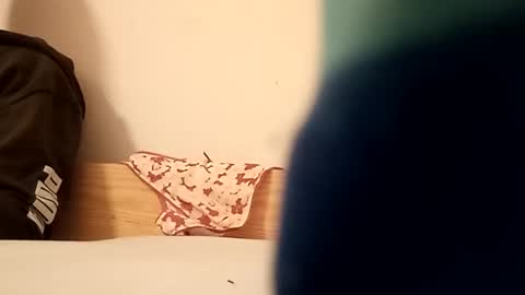 xleonardox88 online show from March 31, 6:41 pm