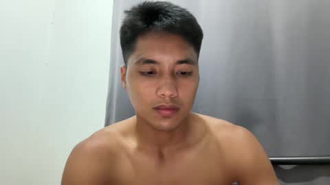 SECRET online show from April 4, 3:19 pm