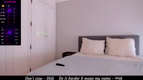 Snapshot of xninajohnx chatting on February 28, 11:47 am Nina John online show from February 28, 11:47 am