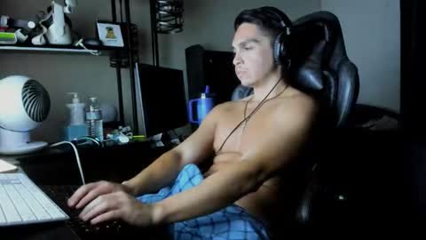 xoalejandroxo6 online show from April 19, 5:52 am