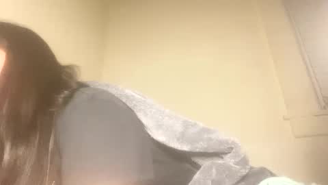 xocrybaby online show from January 26, 2:35 am