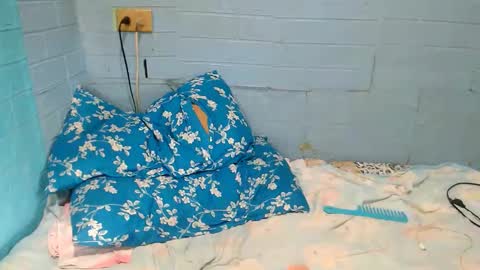 Snapshot of xsavagemistressx chatting on February 18, 10:03 pm Ask Me Baby online show from February 18, 10:03 pm