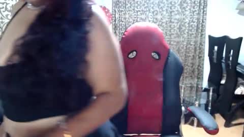 Snapshot of xshopyx chatting on September 29, 4:00 am xshopyx online show from September 29, 4:00 am