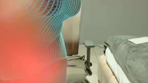 spykeXtee online show from July 25, 5:55 pm