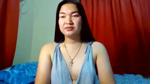 HI IM PAULINE online show from January 13, 1:13 am