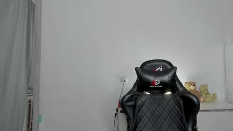 raul online show from November 21, 10:41 pm