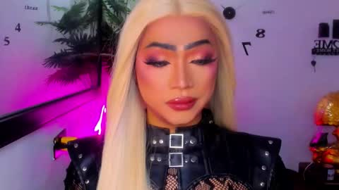 xxasian_goddessxx online show from March 23, 5:23 am