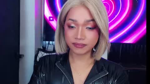 xxasian_goddessxx online show from June 11, 6:39 pm