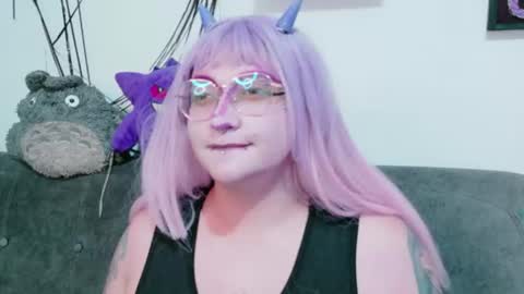 xxgreengoodxx online show from July 9, 7:51 pm