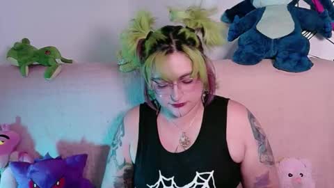 xxgreengoodxx online show from March 28, 9:49 pm