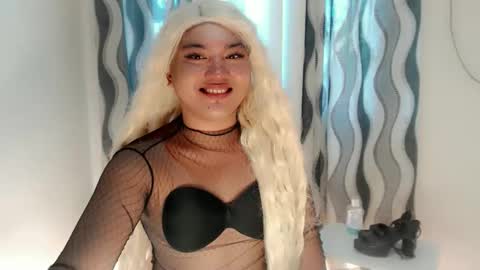 Loyd online show from March 27, 8:37 am