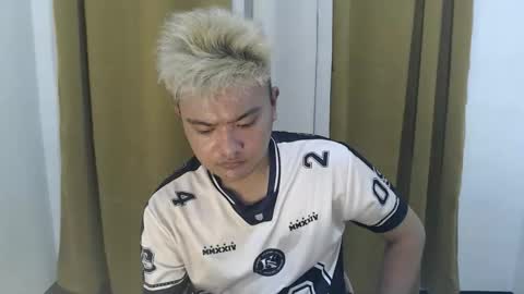 Loyd online show from January 9, 6:46 pm