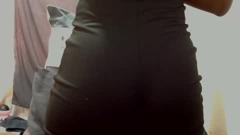 xxsexytalia28 online show from March 3, 11:55 am