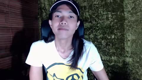 Snapshot of xxskinny_alonzoxx chatting on January 14, 8:59 pm Ali online show from January 14, 8:59 pm
