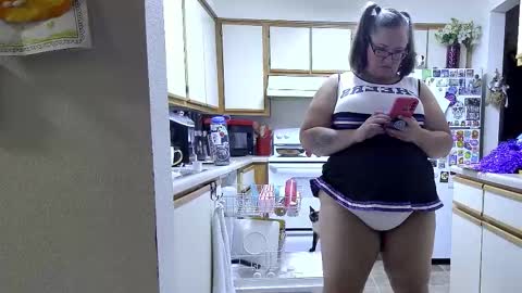 Strawberry Jane online show from September 25, 2:51 am