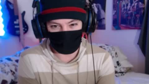 David Fox online show from February 5, 10:08 am