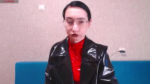 Snapshot of xxx_goddes_xxx chatting on September 17, 1:47 pm Andariel online show from September 17, 1:47 pm