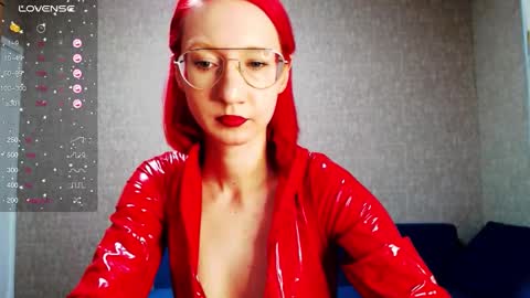 Snapshot of xxx_goddes_xxx chatting on January 18, 1:30 am Andariel online show from January 18, 1:30 am