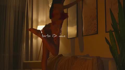 Molly online show from December 1, 12:03 pm